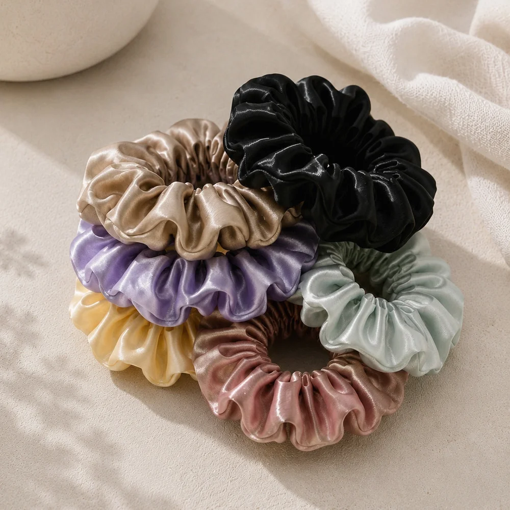 VEÍZU Beauty Accessoires – Satin-Scrunchies